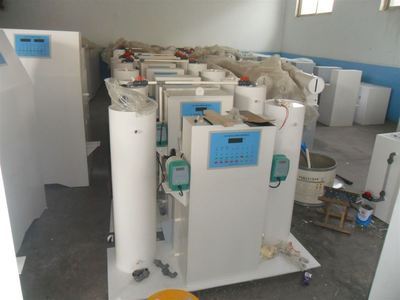 安陽(yáng)小型醫(yī)院污水處理設(shè)備 /二氧化氯發(fā)生器/以質(zhì)量征服人心 讓世界認(rèn)識(shí)-濰坊市金海源環(huán)保設(shè)備